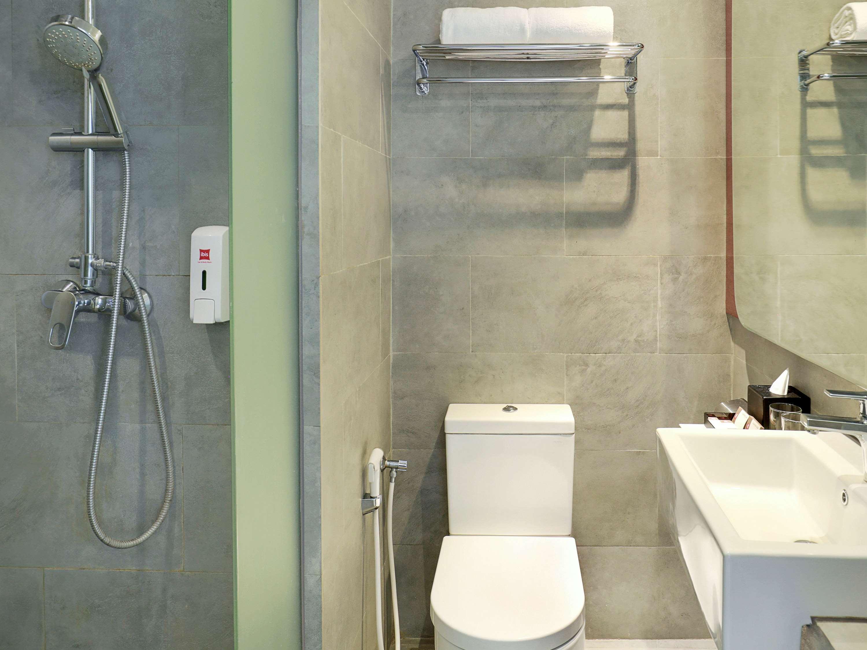 Ibis Malioboro Hotell Yogyakarta Eksteriør bilde