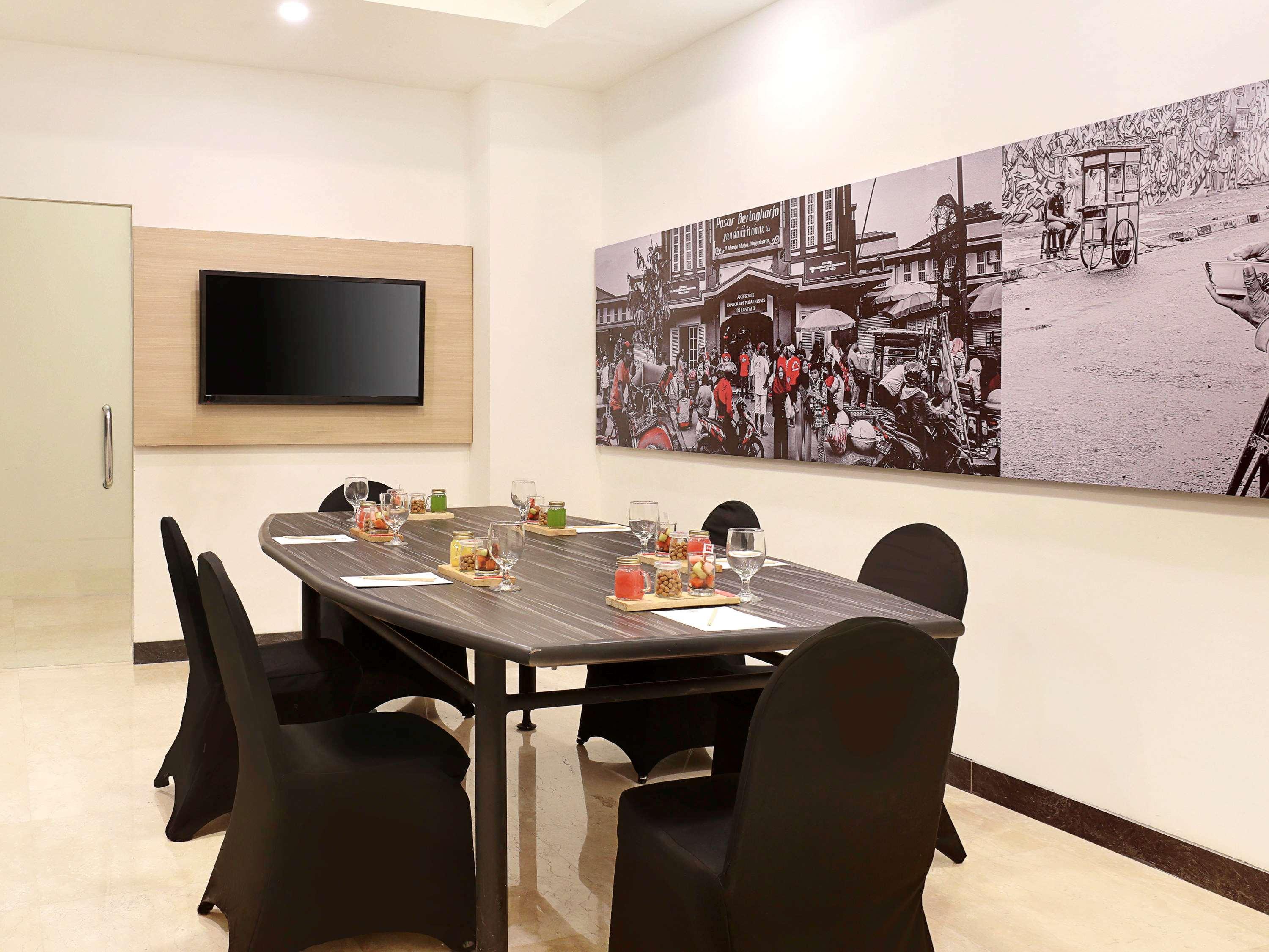 Ibis Malioboro Hotell Yogyakarta Eksteriør bilde