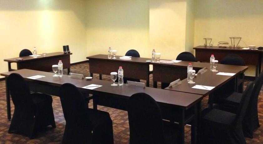 Ibis Malioboro Hotell Yogyakarta Eksteriør bilde