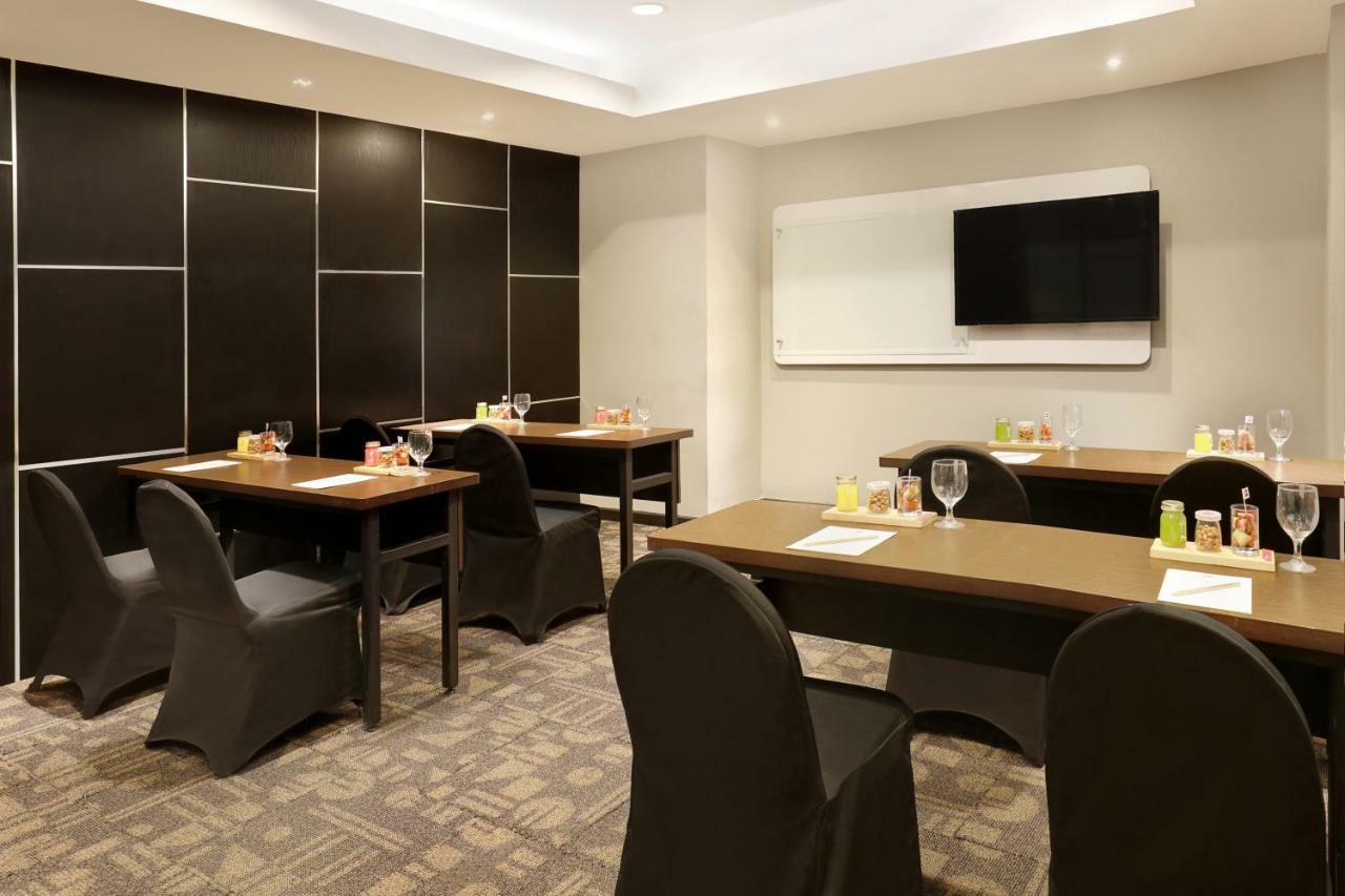 Ibis Malioboro Hotell Yogyakarta Eksteriør bilde