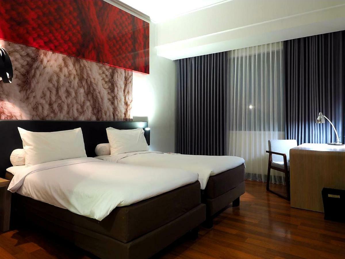 Ibis Malioboro Hotell Yogyakarta Eksteriør bilde